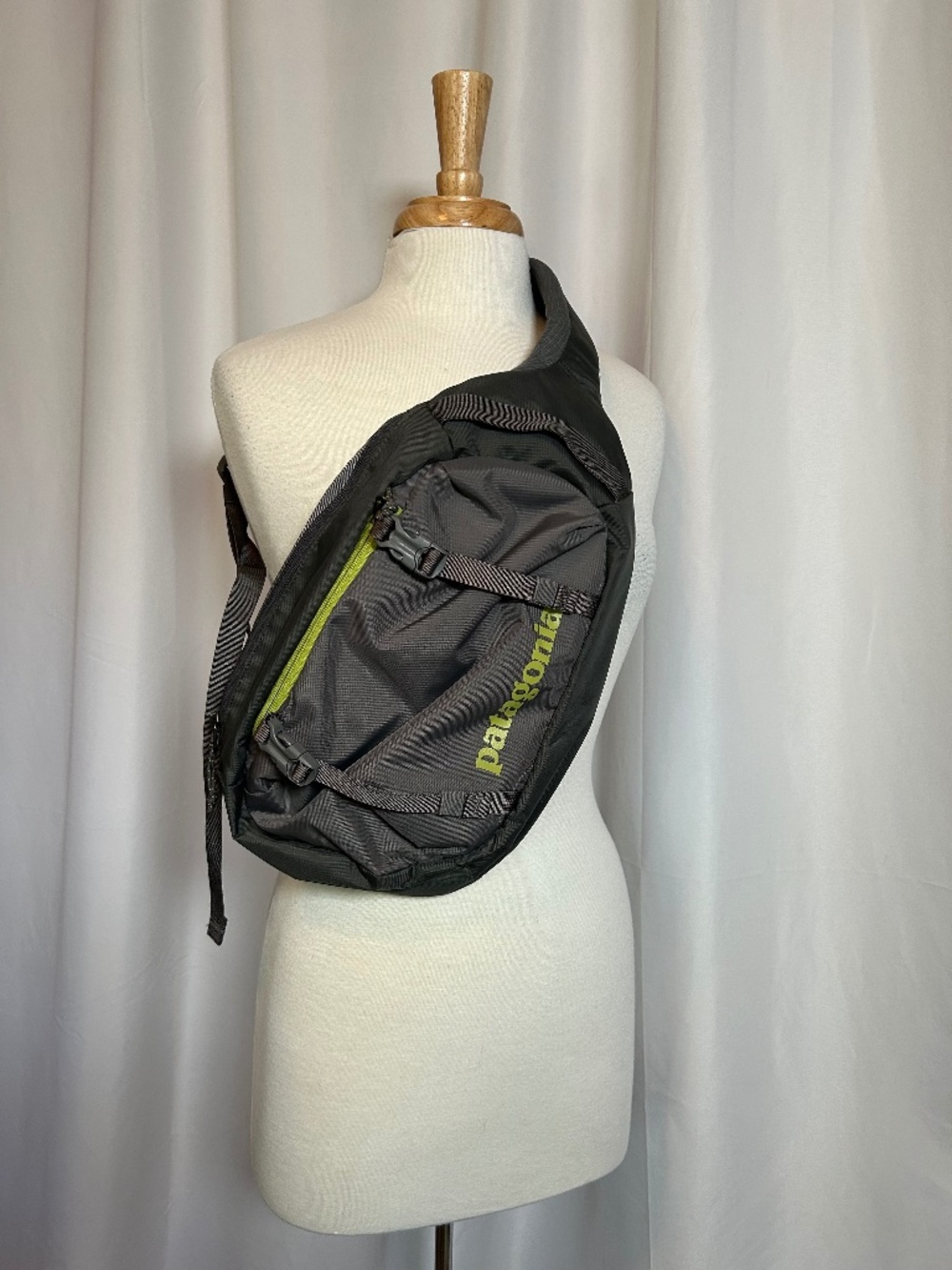 PATAGONIA ATOM SLING 8L BAG